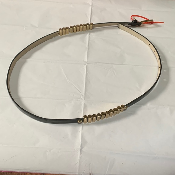 7 for All Mankind Black patent leather belt w gold embellishments - Picture 3 of 9